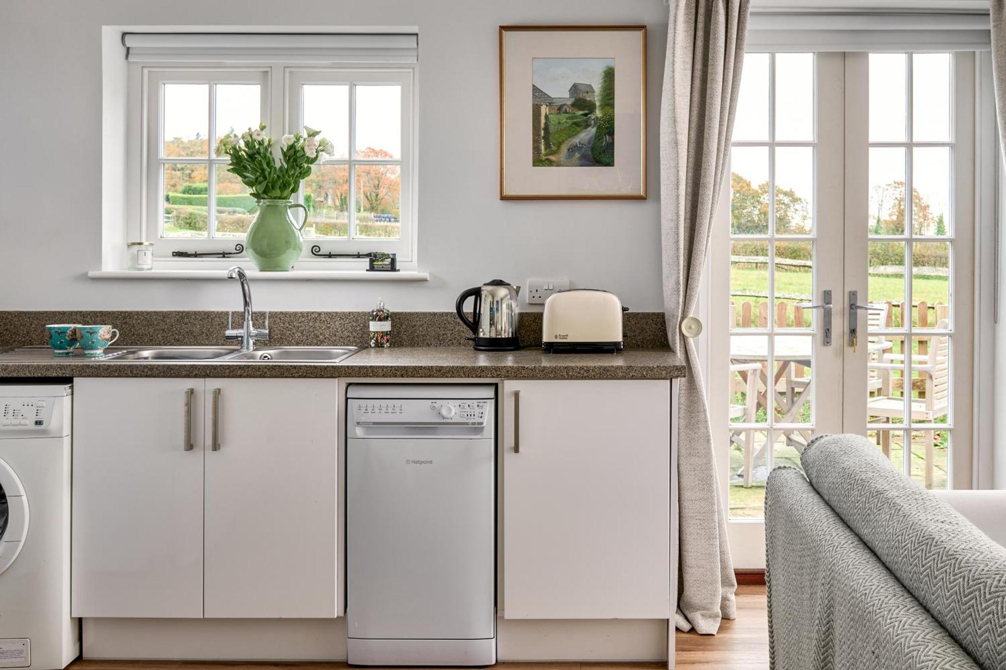 דירות פיטרספילד Garden Flat Near Goodwood With Stunning Views מראה חיצוני תמונה